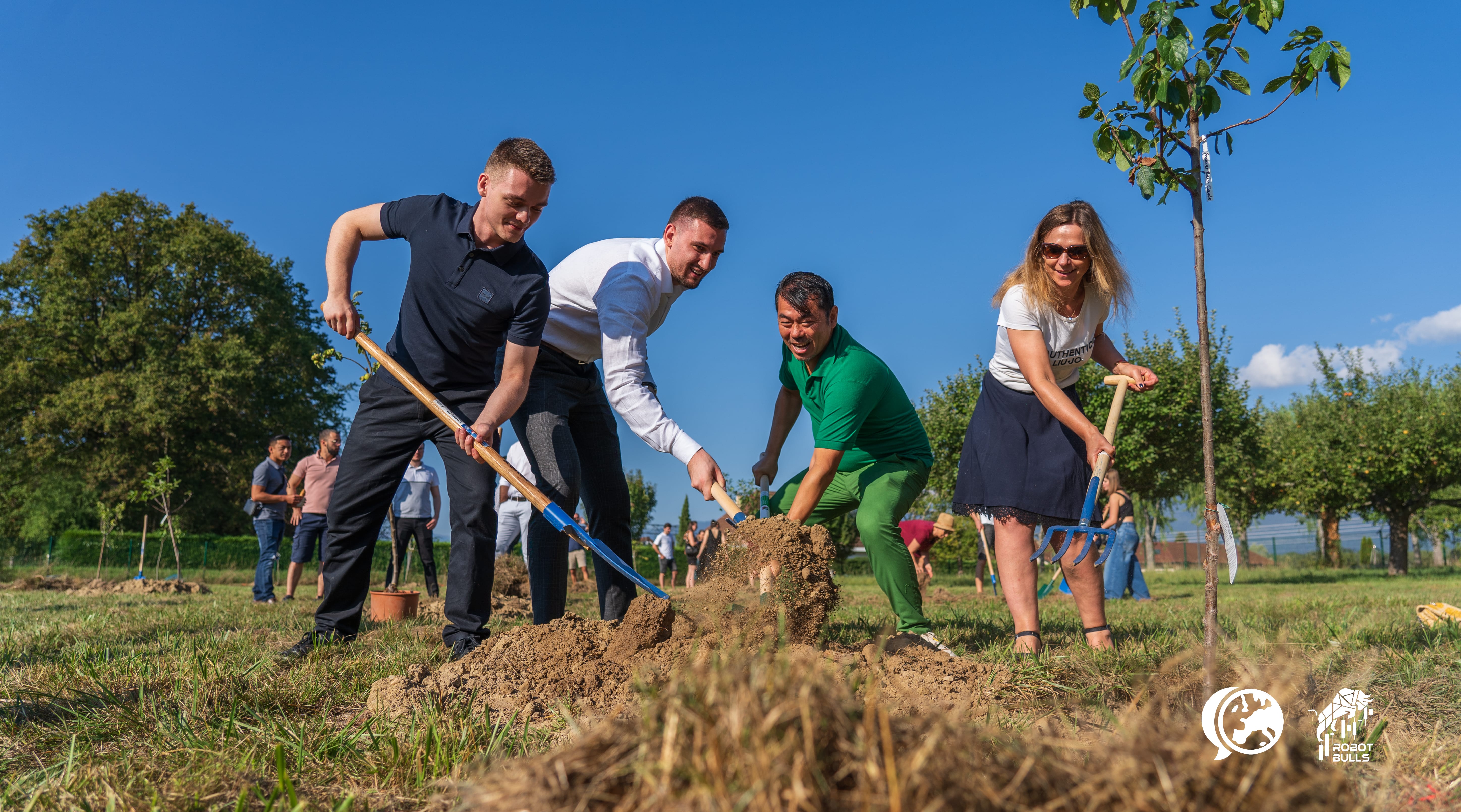 RobotBulls, Ecobots Opening